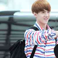 好看的清新清纯男生图片头像