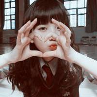 个性阿宝色女生头像