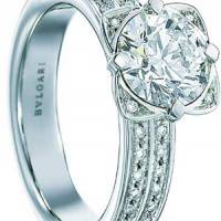 微信钻戒头像 大钻戒闪的好耀眼