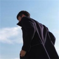 唯美伤感的意境背影男生头像