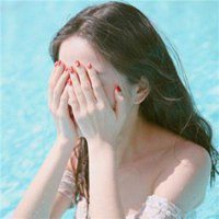 胸部个性头像 女生露脸露胸超性感