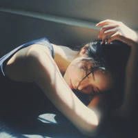 伤感心事女生微信头像