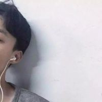 创意情侣头像一左一右 有沵丶涐幸福