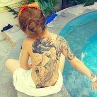 好看的女生后背纹身头像图片
