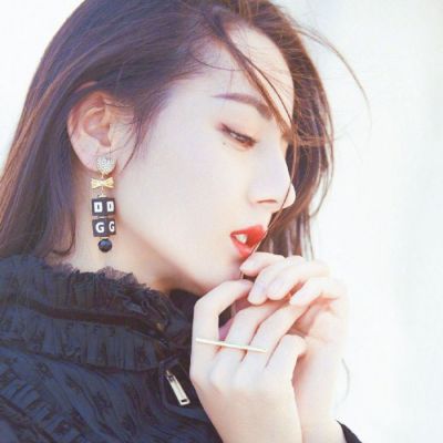 迪丽热巴高清头像图片