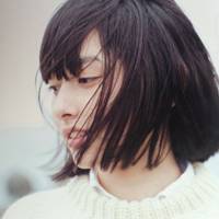 唯美短发女生头像_短发的女孩