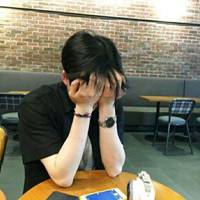 美少男头像_沦陷爱河的少男