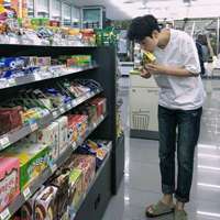 美少男头像_沦陷爱河的少男