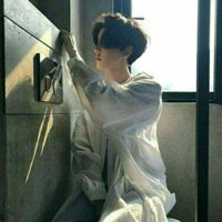 你男朋友掉在这里了