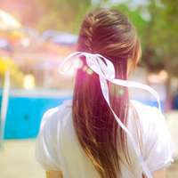 扣扣头像女生背影_唯美背影女生头像