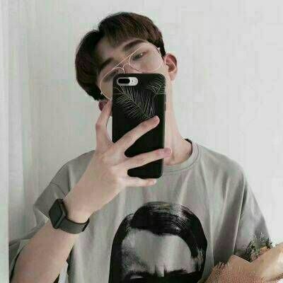 你男朋友掉在这里了