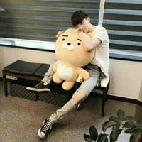 你男朋友掉在这里了