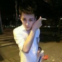 帅气男孩抽烟头像