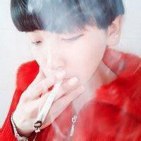 帅气男孩抽烟头像