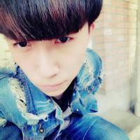 帅气男孩抽烟头像