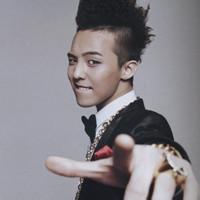 帅气男孩抽烟头像