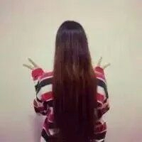 一男一女的微信情侣头像背影两张