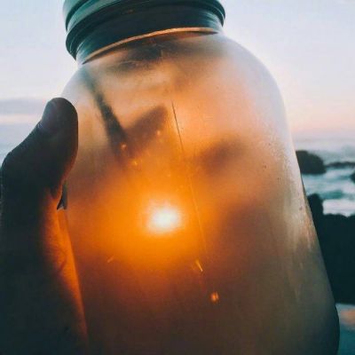 高清好看有意境的瓶子