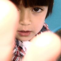 混血可爱小正太头像