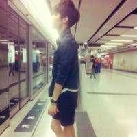 单人情侣头像一男一女_乱了爱情赢了你