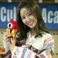 高清林心如的微信头像图片大全