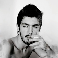 黑白头像男生冷酷抽烟