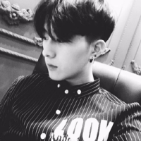 男生头像图片帅气黑白 有种冷酷的感动