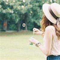 女生非主流头像背影_在岁月风尘里的女生背影