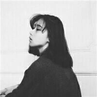 女头像黑白高冷 夜太深还是我太真