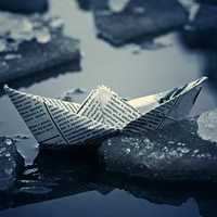 充满童趣表达思念的清美纸船图片