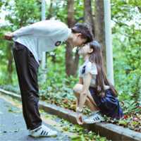 校园校服情侣头像两人两张