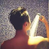 相信幸福取决于爱得深