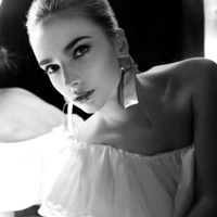 女人黑白头像 有些人一旦相遇就不能离分