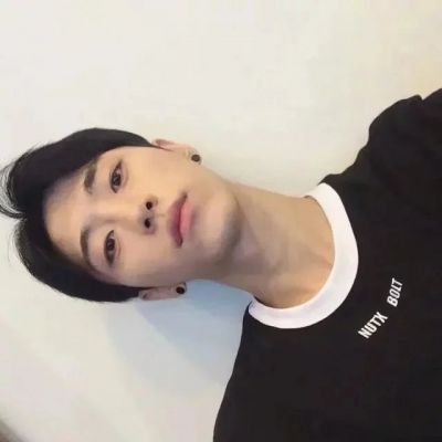 个性男生头像霸气范 霸气总是一马当先