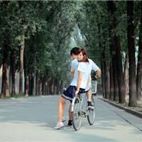 校园校服情侣头像两人两张