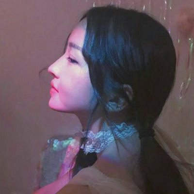 女生高清头像大图_女生的快乐很简单