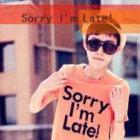 男生戴眼镜微信头像带字