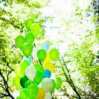 好看的唯美带气球的头像图片