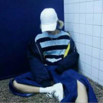 女生蓝色头像小清新 蓝色控