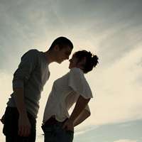 情侣牵手头像 我俩手牵手爱情常相守