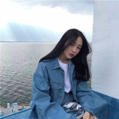 女生蓝色头像小清新 蓝色控