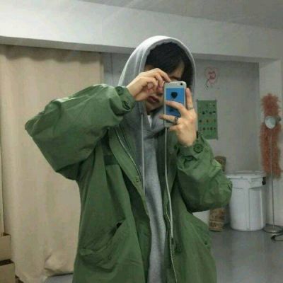 不露脸头像男 不露脸或微露脸帅男走一波