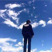 男生长腿头像 帅气男生有着大长腿