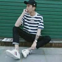 男生长腿头像 帅气男生有着大长腿