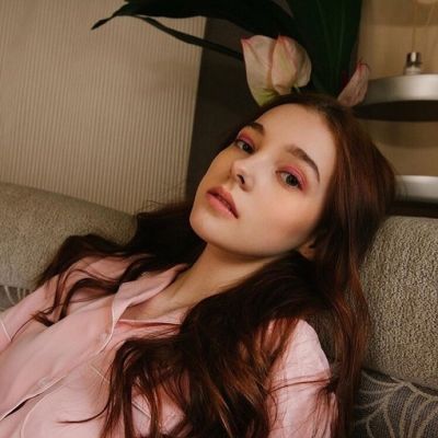 头像爱笑的女生头像 放肆的笑没什么摆脱不掉