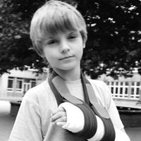 帅气的外国可爱小男孩头像图片