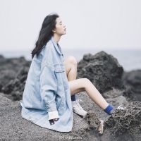 闺蜜单人头像两张 闺蜜比天还蓝比海还深