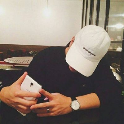 男生心情失落的头像