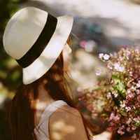 微信头像女生帽子控 戴帽子的女神很淑女