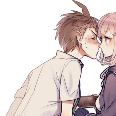 情侣间的暧昧亲吻小甜蜜